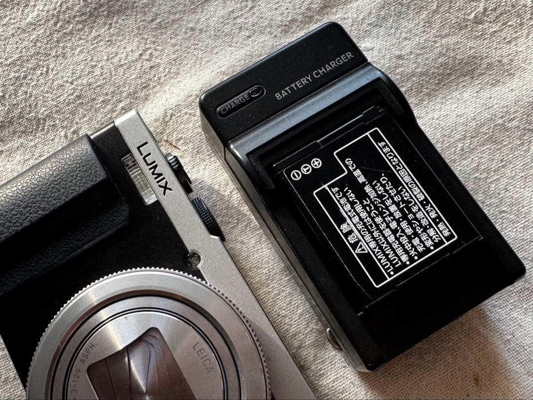 デジタルカメラ Panasonic LUMIX DMC-TZ70 LEICA LENS