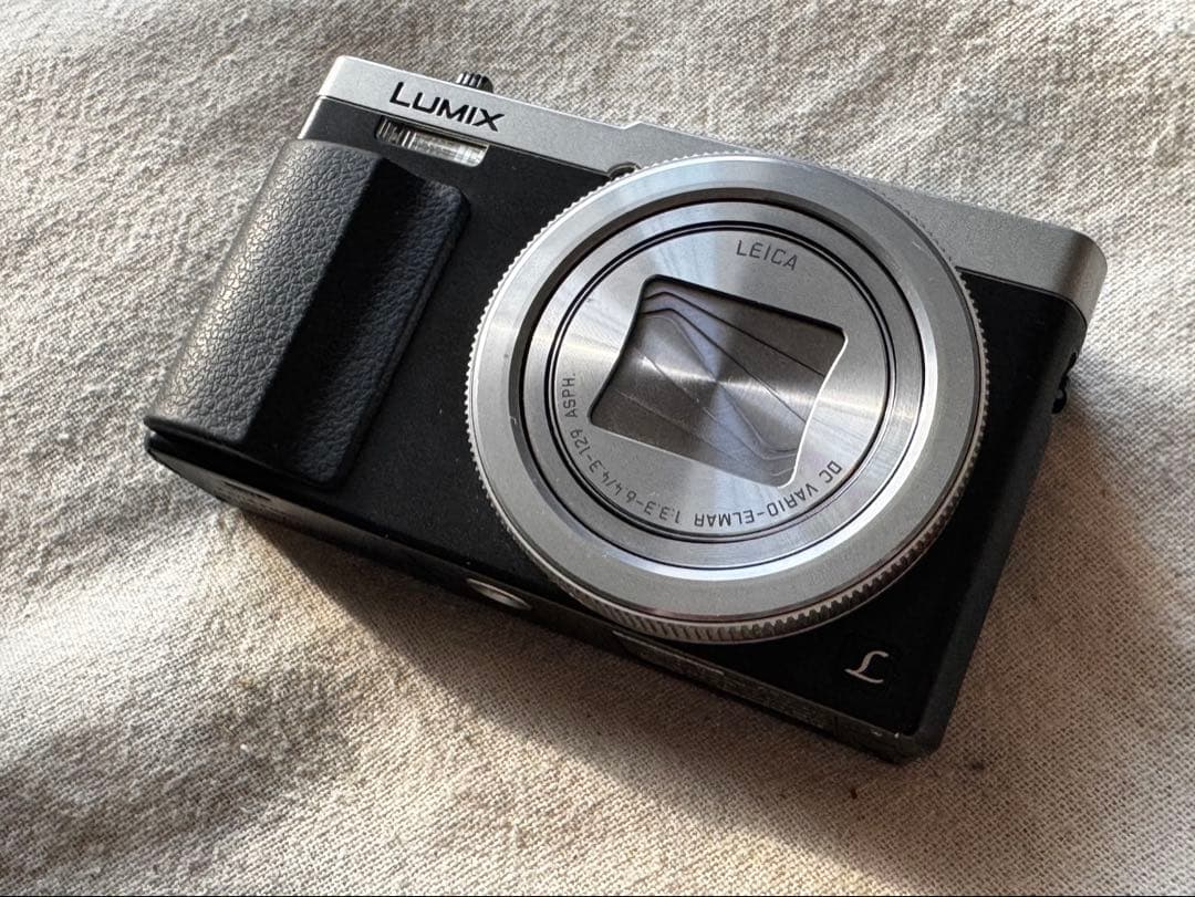 デジタルカメラ Panasonic LUMIX DMC-TZ70 LEICA LENS