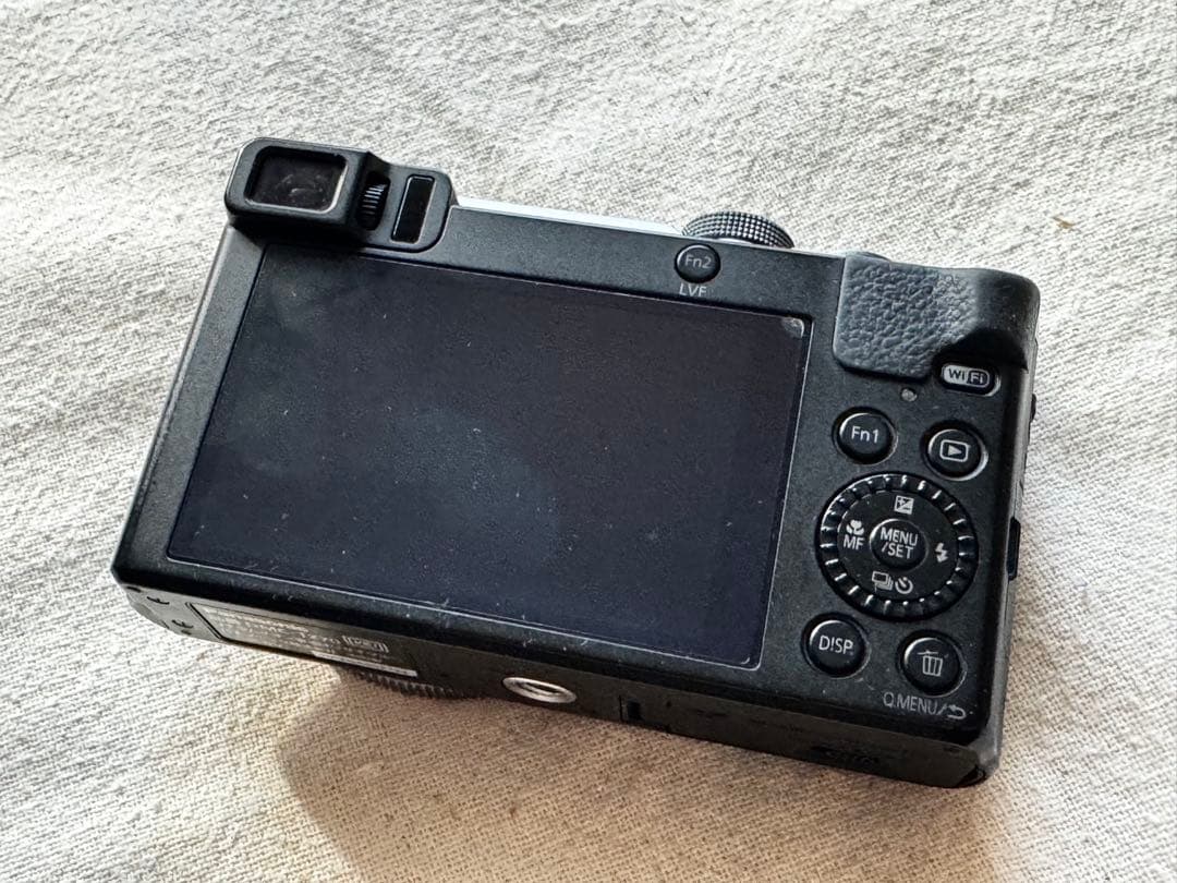 デジタルカメラ Panasonic LUMIX DMC-TZ70 LEICA LENS