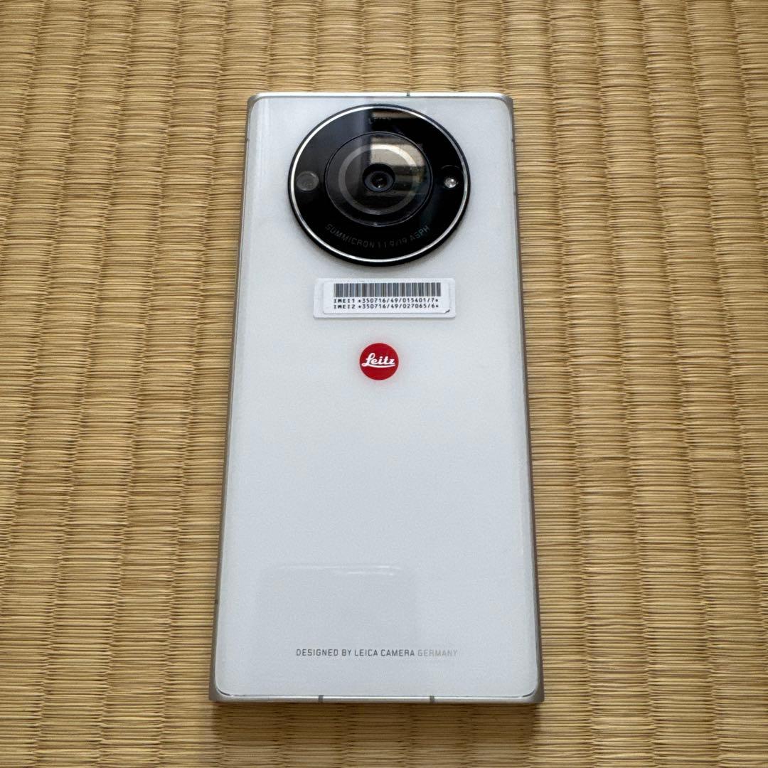 ライカスマートフォン　LEITZ PHONE 2