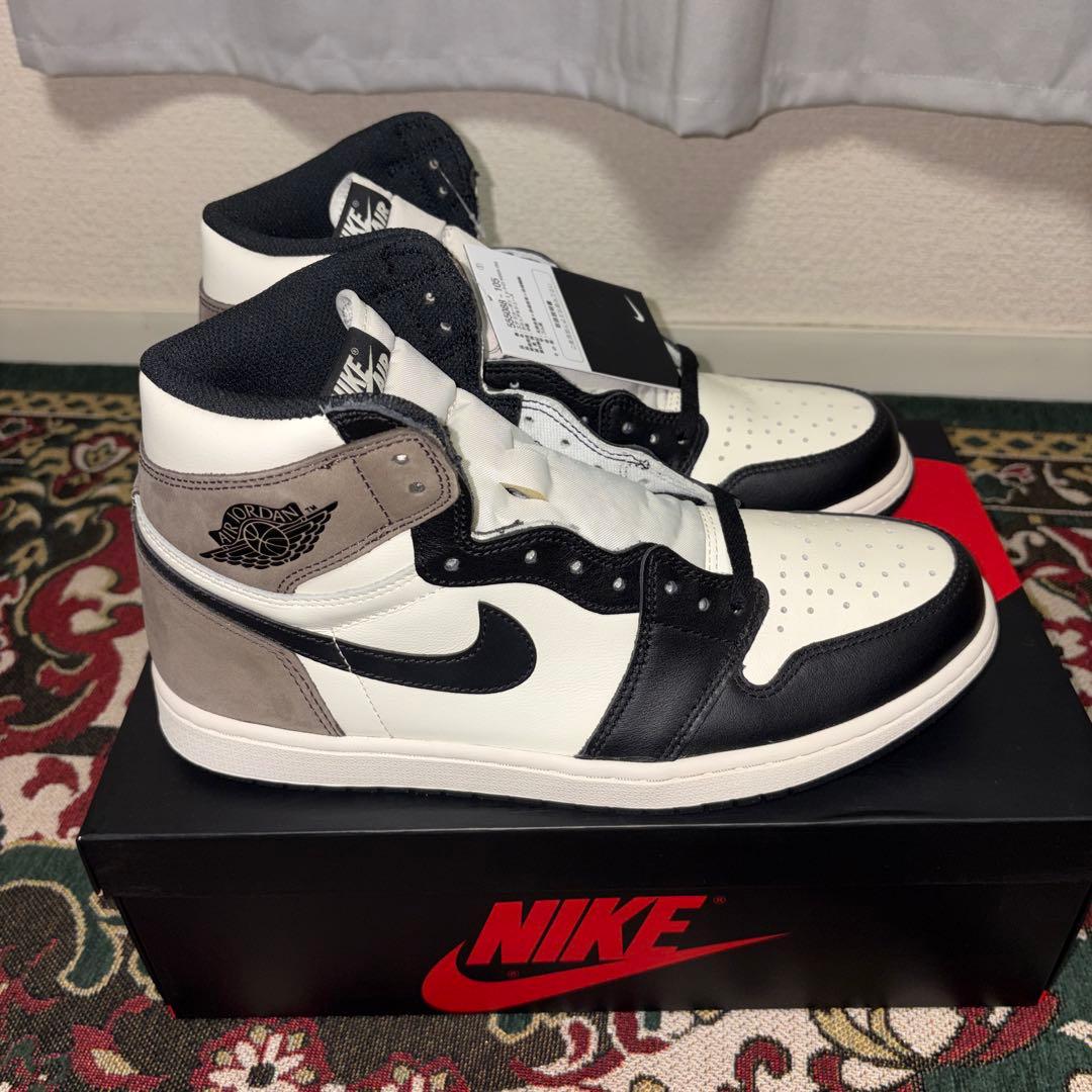 国内正規品 Nike Air Jordan 1 ダークモカ28.5cm ナイキ