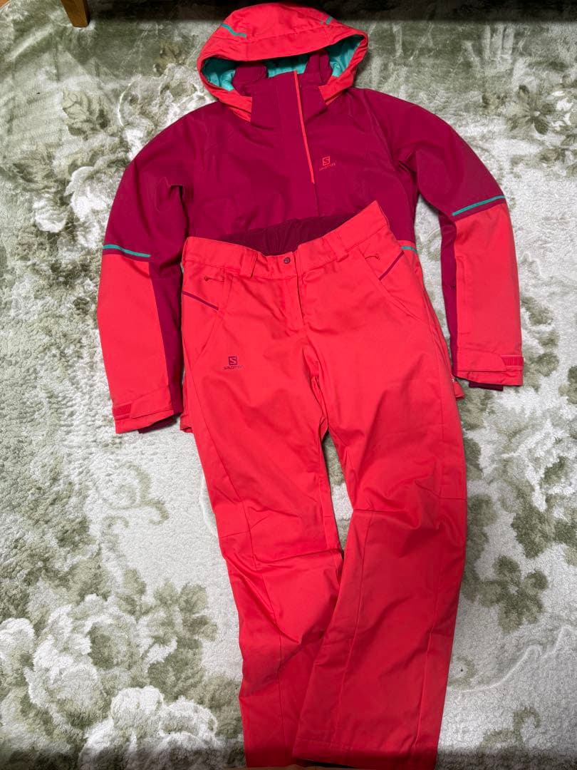 Salomon スキーウェアセット S 赤