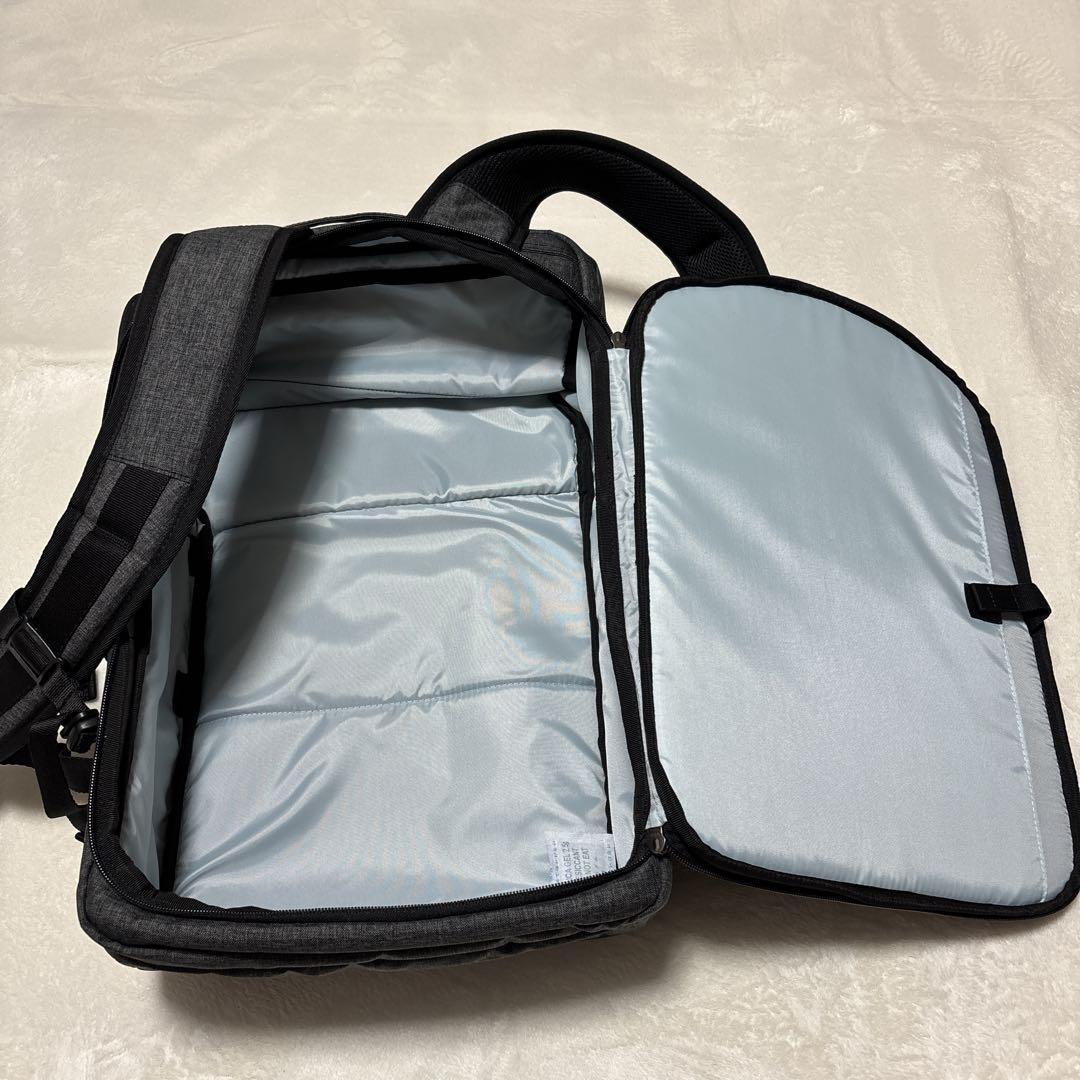 【新品未使用】かわるビジネスリュック　2Way　グレー