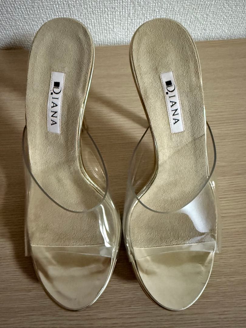 【美品】DIANA クリアヒールサンダル 25.5cmゴールド　即購入歓迎！