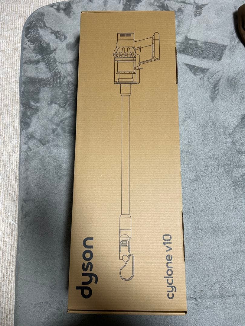 Dyson cyclone v10 fluffy 本体