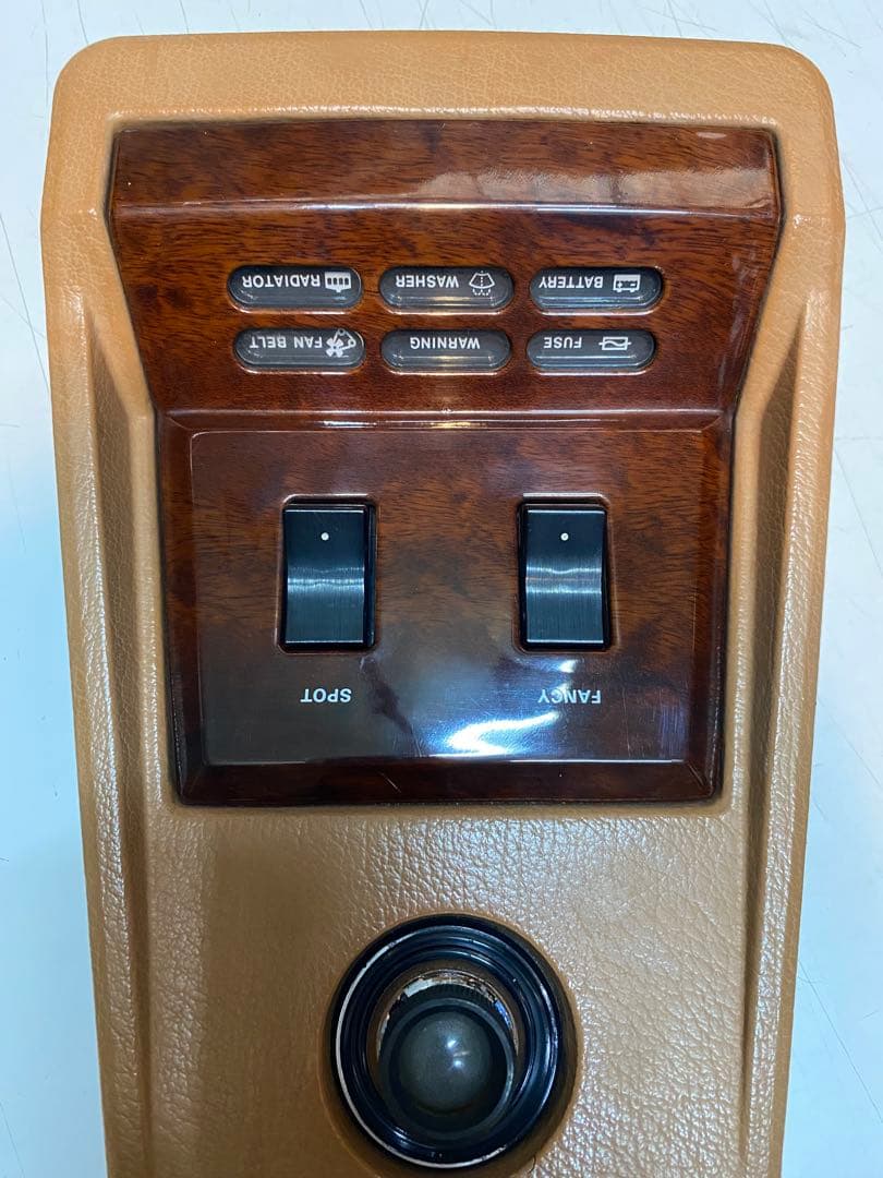 ニッサン　セドリック　オーバーヘッドコンソール　ファンシーランプ　Assy