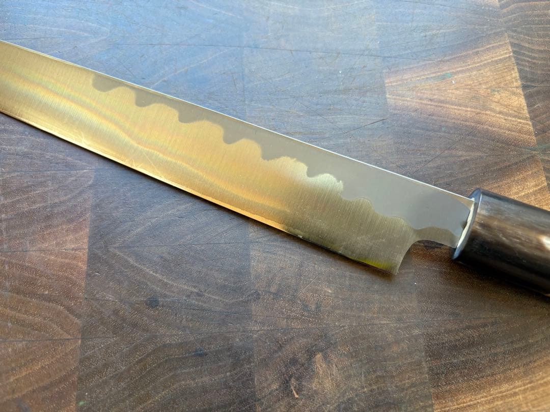 堺打刃物　紋鍛錬　青鋼　柳刃　9寸　270mm 包丁　和包丁　研ぎ済　水牛朴柄