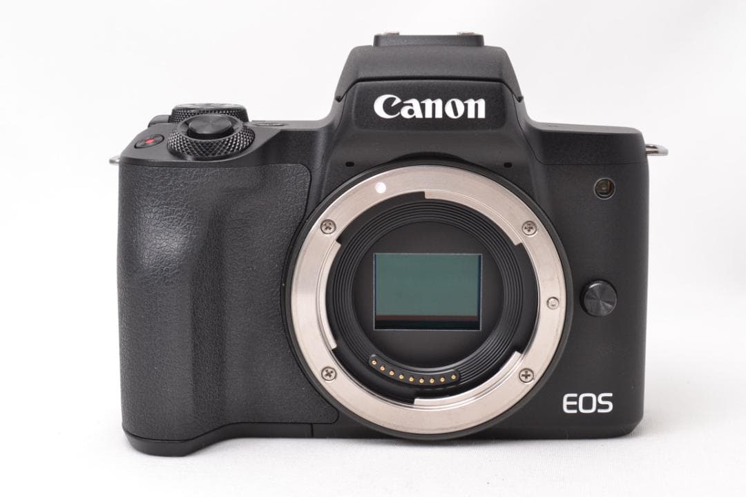 ■ 美品 ■ キャノン　Canon EOS Kiss M2 ダブルズームキット