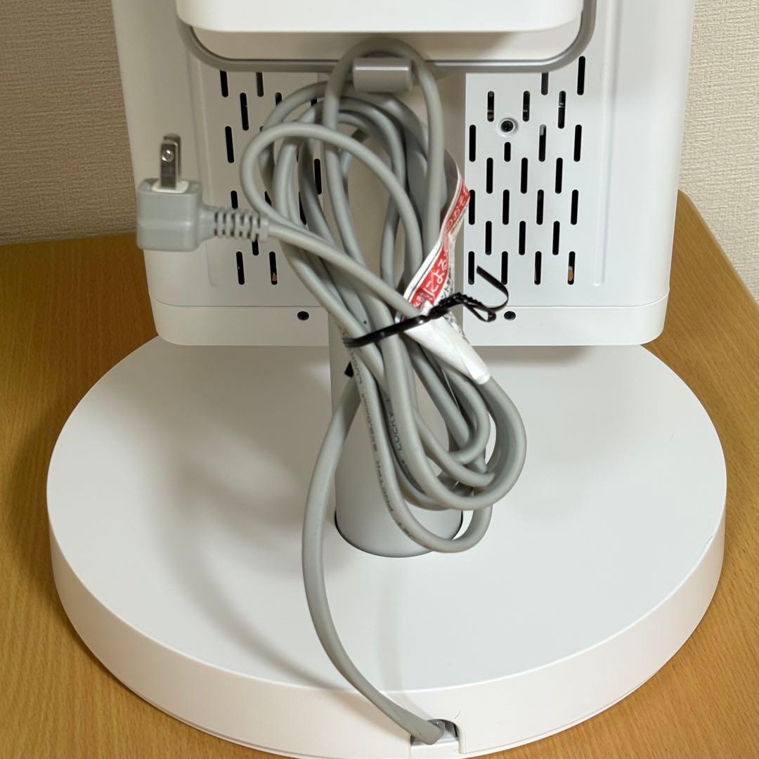 ダイキン 遠赤外線暖房機 セラムヒート ERFT11ZS-W 2023年製