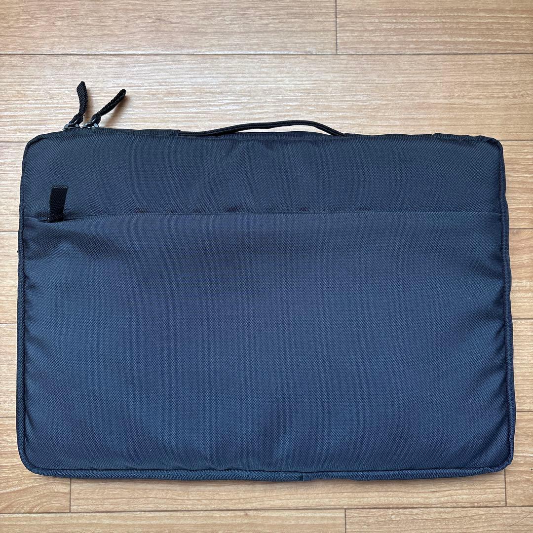 機動戦士ガンダム　ジークアクス　ビジネスバッグ　　ポメラニアンズ　PCケース