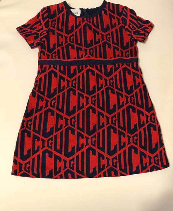 GUCCI キッズ　赤　ワンピース　ロゴ　36m 約90cm グッチ　フォーマル