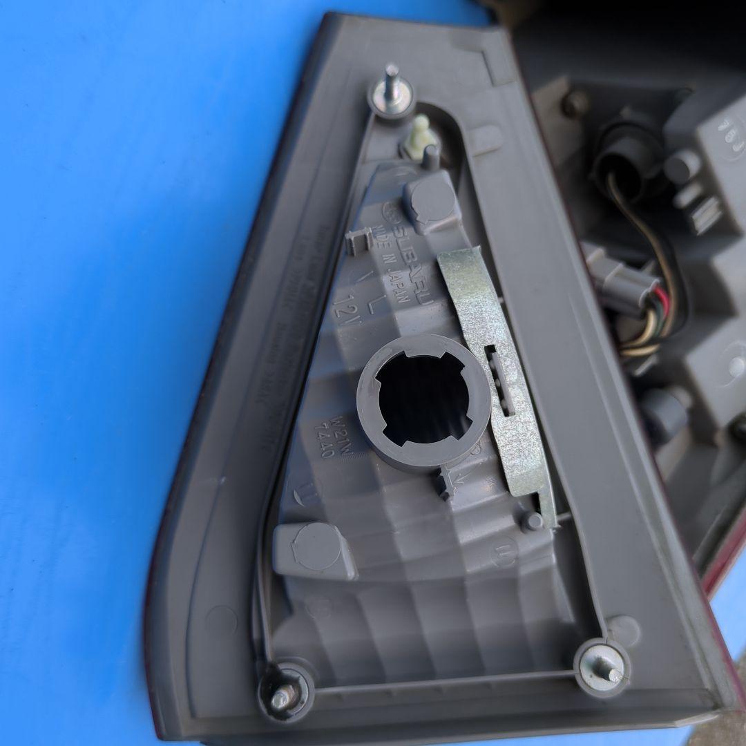 GRB/GRF テールランプ左右セット