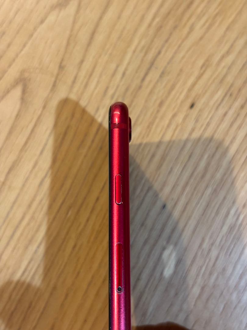 Apple iPhone SE (第2世代) 赤　64GB