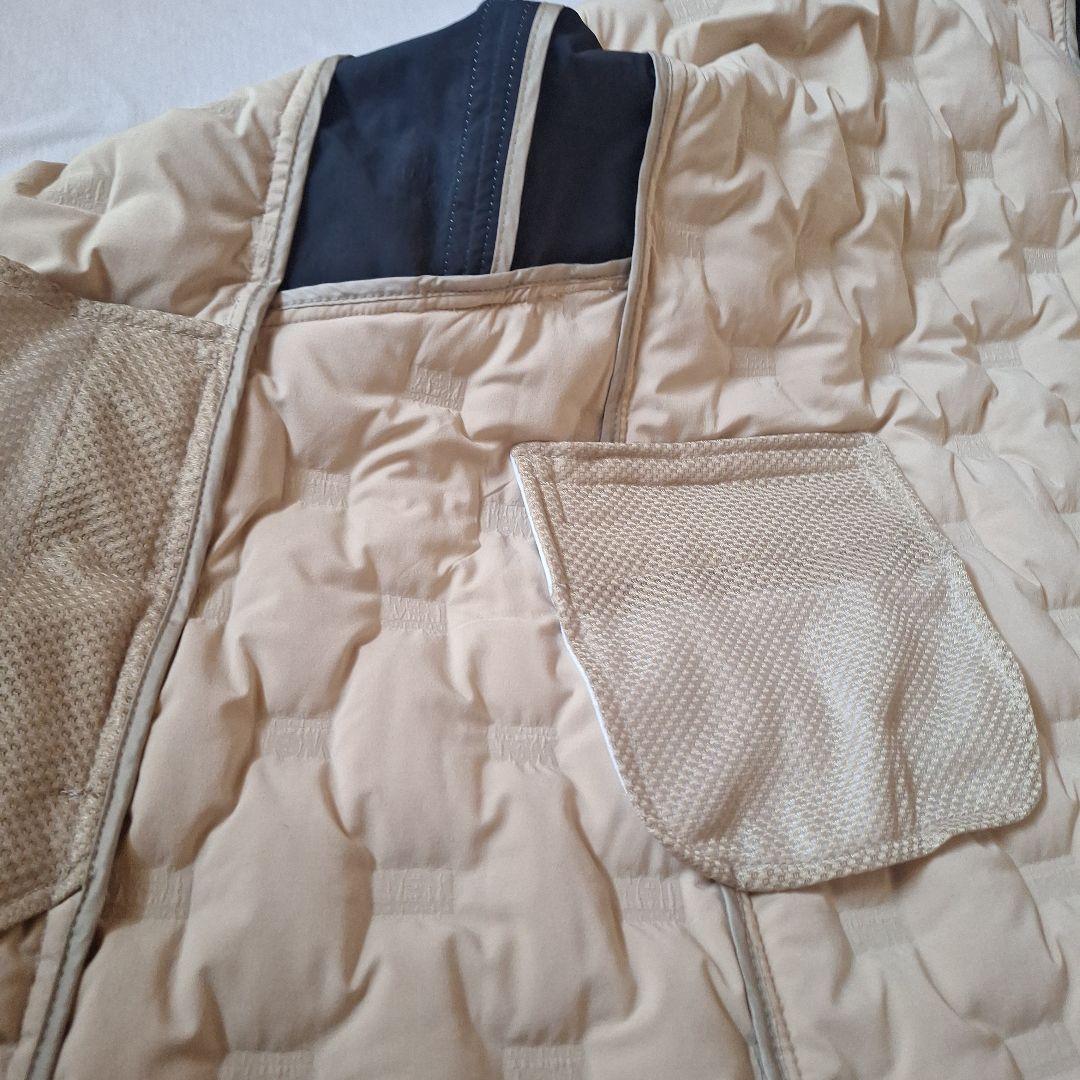 New Balance ベージュ ノースリーブダウンベスト