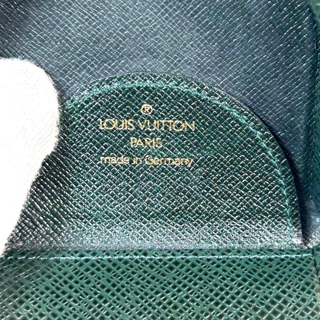 ルイヴィトン　エピ　ポルトモネ・キュベット　グリーン　ケース　美品