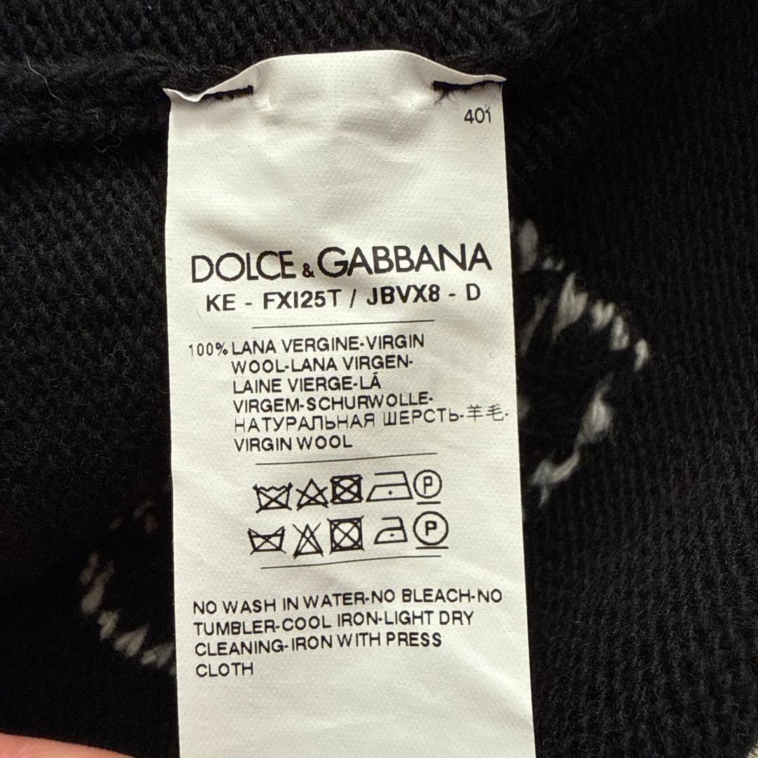 【極美品】DOLCE & GABBANA ニット　セーター　DCロゴ38
