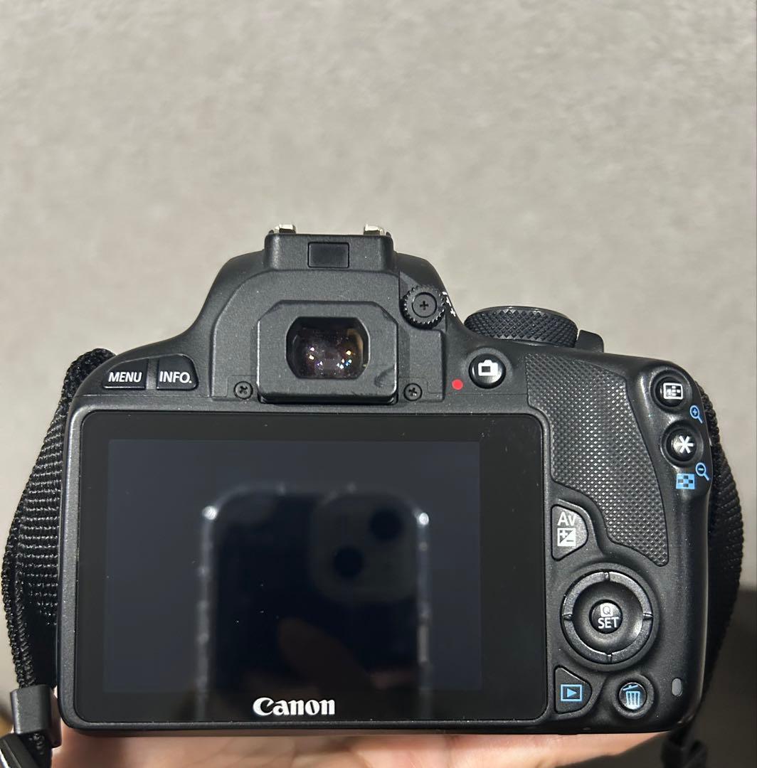 【Canon EOS Kiss X7】 豪華3本セット✨️