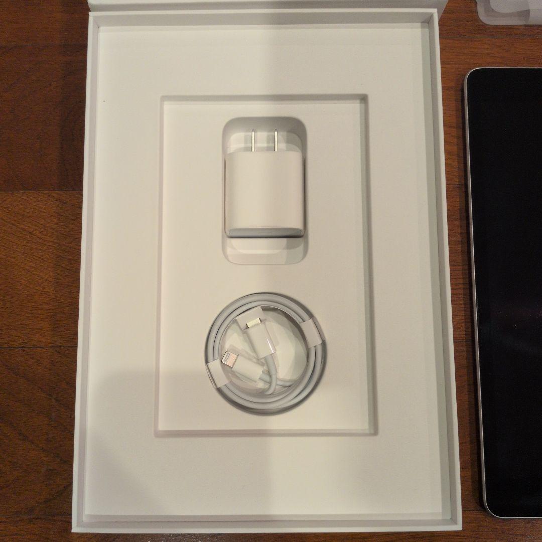 美品 欠品無し iPad 元箱付き A2602