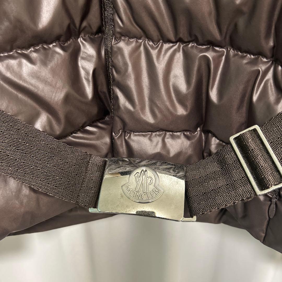 MONCLER ブラウン ダウンジャケット ファー付き