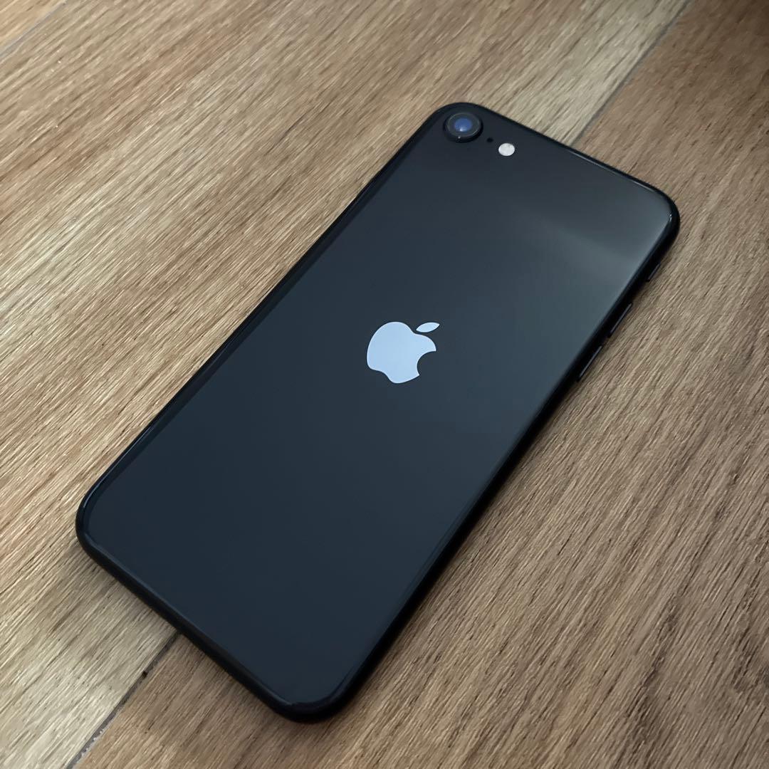 【★概要欄必読★】iPhone SE系 外箱付き【ジャンク品★ホームボタン故障】