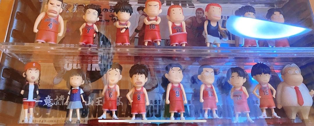 THE first slam dunkフィギュア 湘北17体セット箱付き