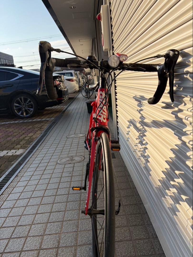 レッド アルミロードバイク 700C