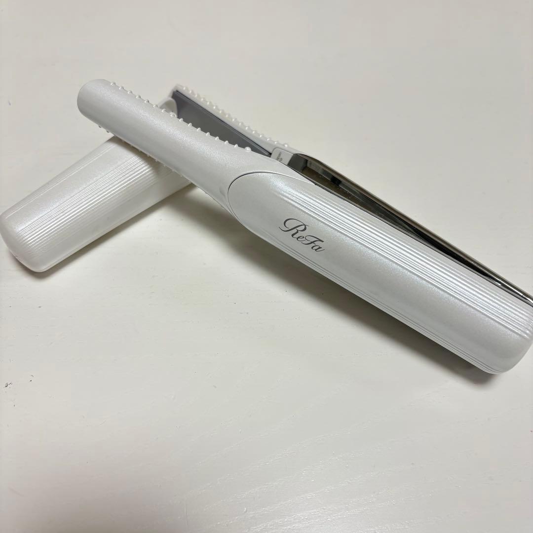 ReFa ストレートヘアアイロン ホワイト　持ち運び