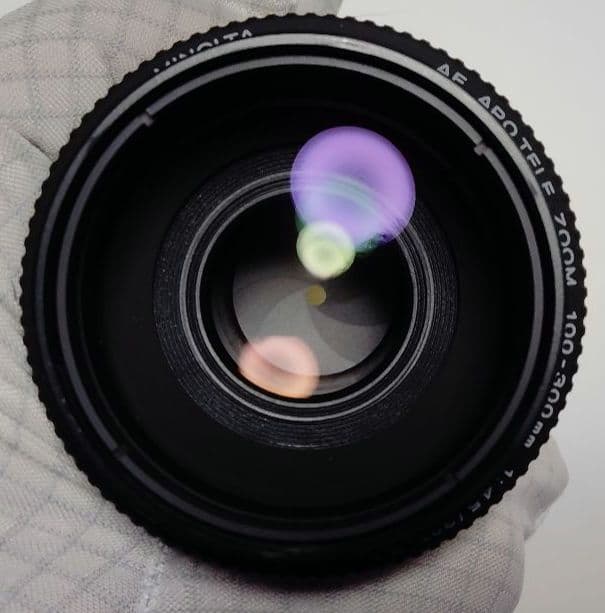 ミノルタAF APO TELE ZOOM 100-300mm F4.5-5.6