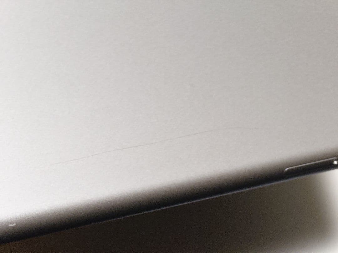 Cellularモデル iPad 第8世代 32GB Silver