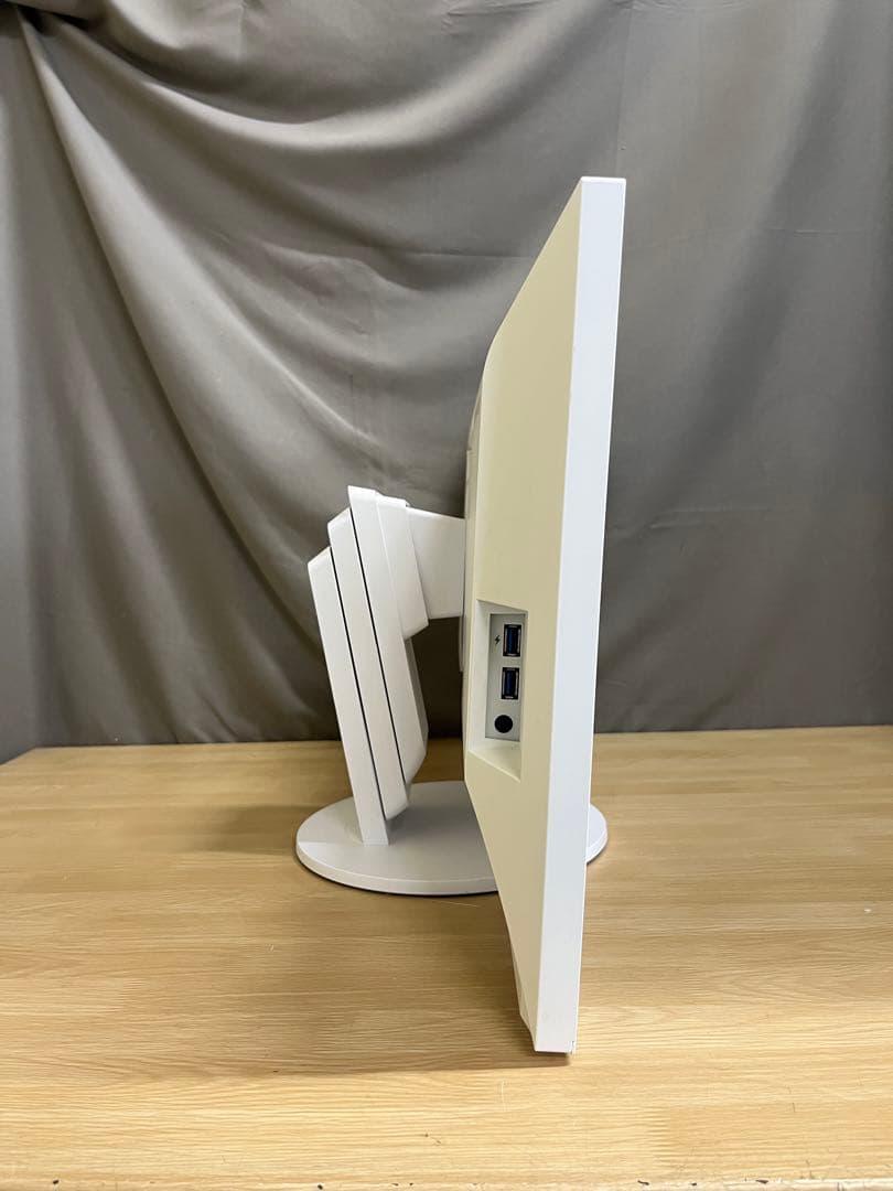 EIZO EV2785 27インチモニター　4k 内蔵スピーカー