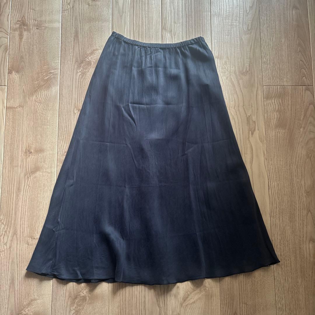 ビアズリー　バックテールスカート