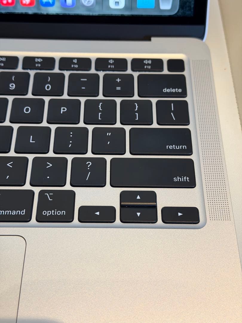 Apple MacBook Air (M1, 2020) シルバーUS