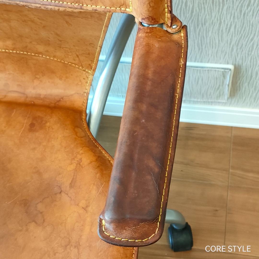 カリモク　デザインワークチェア　ヌメ革　回転式