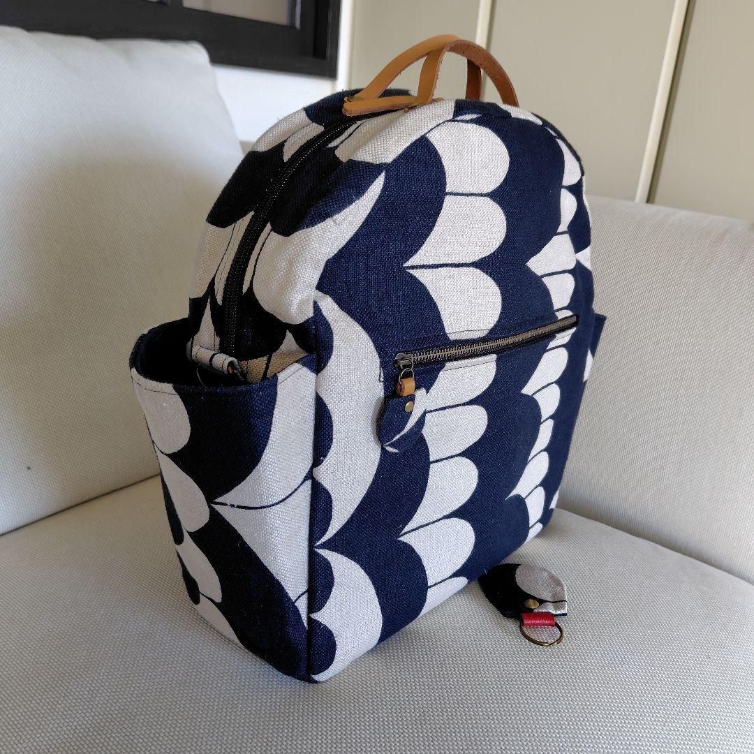 ミナペルホネン　両開きハンドメイドリュック