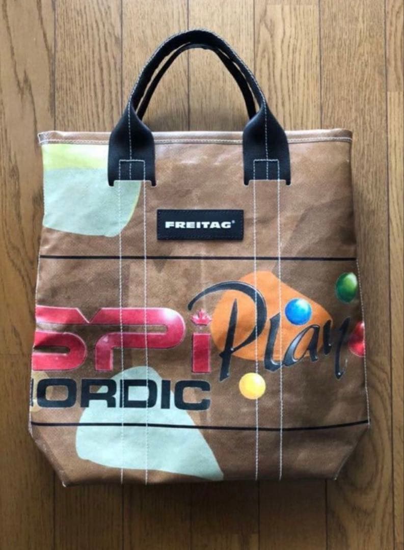 FREITAG F203 旧LELAND