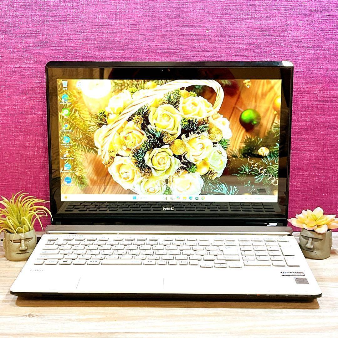 Corei7✨タッチパネル✨すぐ使えるノートパソコン✨カメラ付✨ブルーレイ✨美品