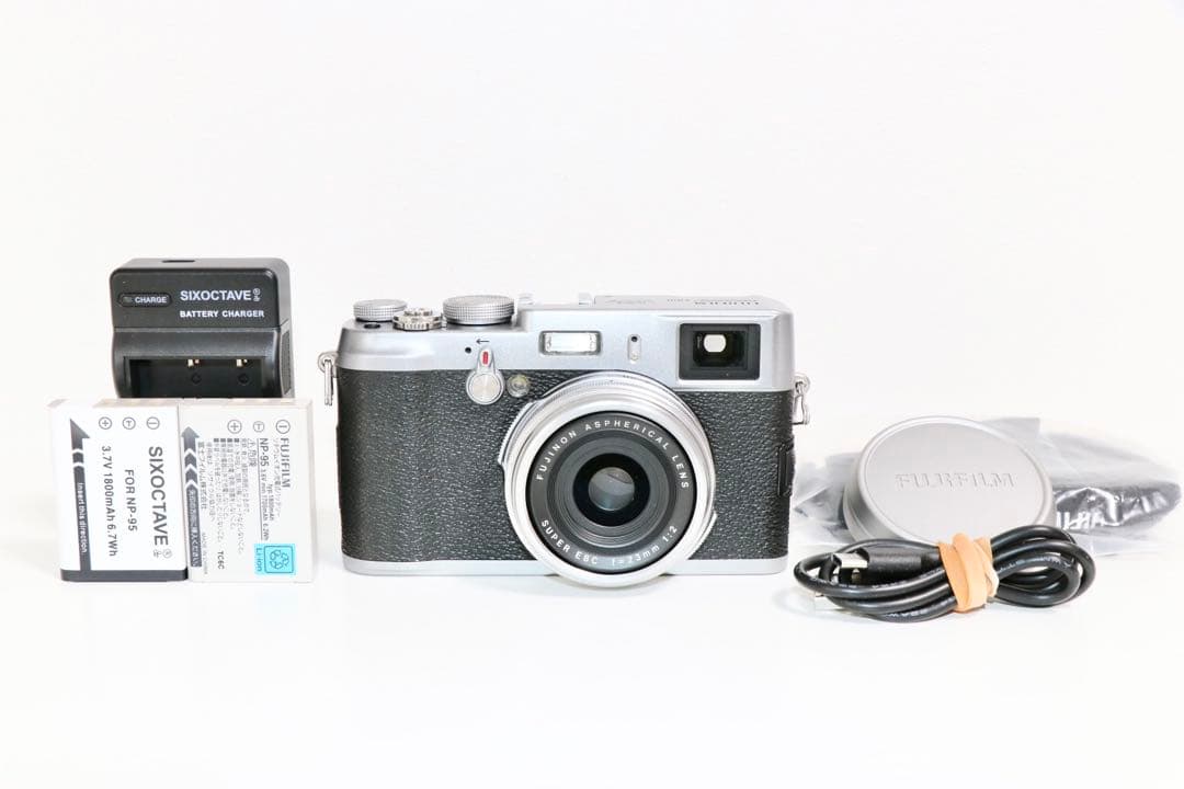 フジフィルム FUJIFILM X100 シルバー