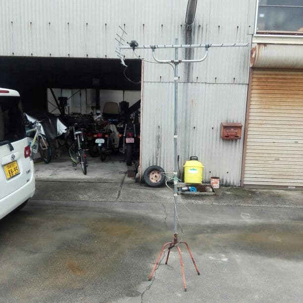 テレビアンテナ　BS 付き