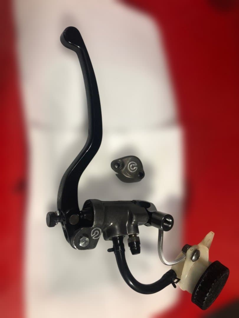 ブレンボブレーキマスターシリンダー19リモート付