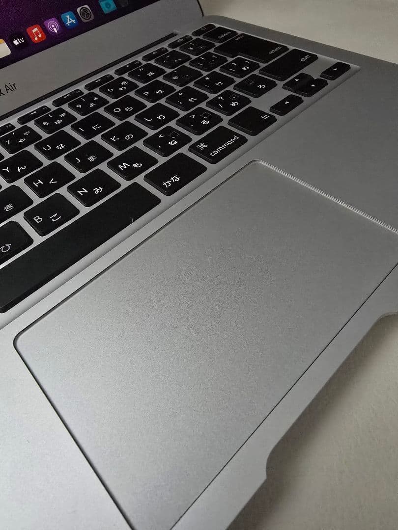 MacBook Air 11インチ Early 2015