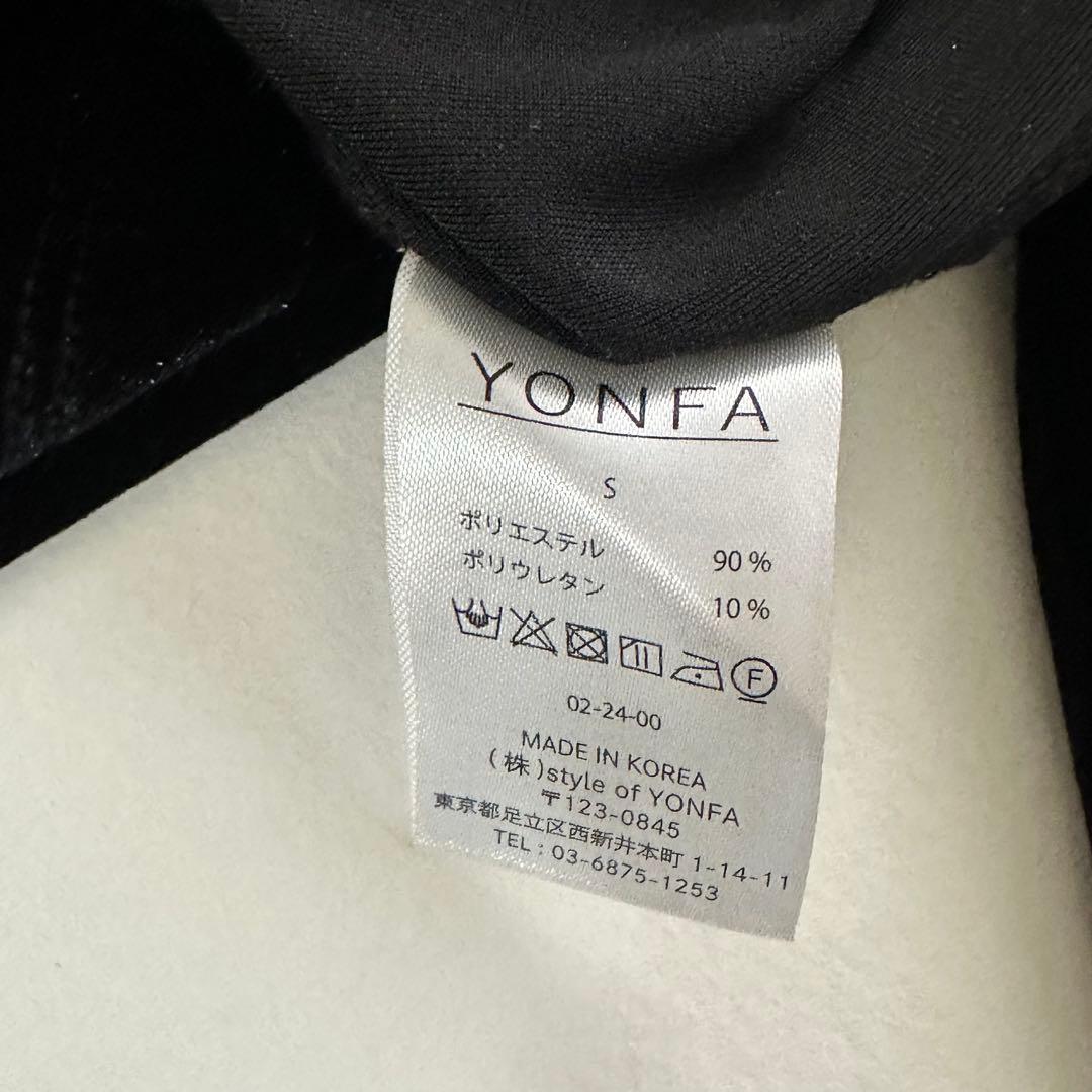 タグ付　YONFA ヨンファ　ベルベットスクエアネックトップスS
