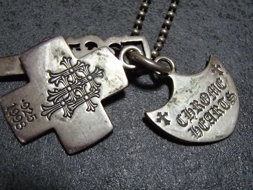 週末特別価格　チェーン Chrome Hearts トップシルバー