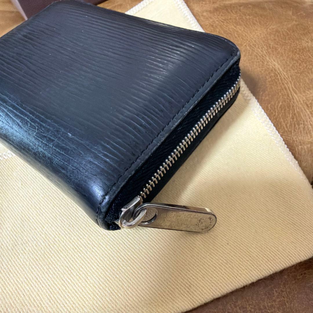 ルイヴィトン　LOUIS VUITTON エピ　黒 レザー ケース