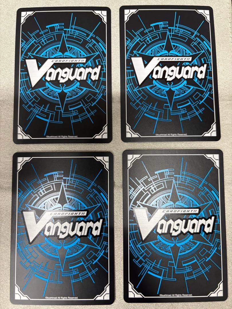 ヴァンガード　陣頭の騎士テイスファルト　rrr 4枚