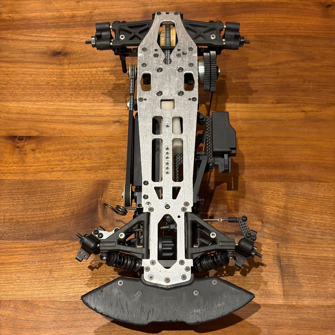 t*2様 INFINITY IF15 1/10GP ツーリングカーシャーシ