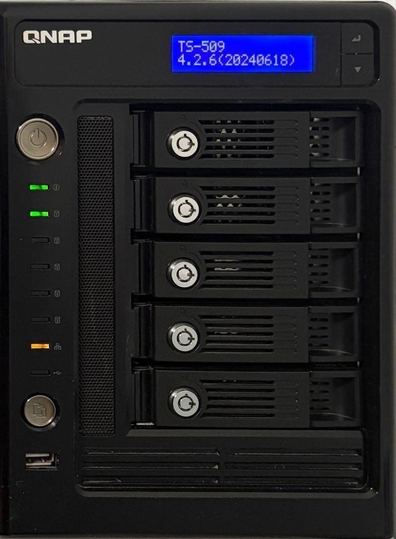 QNAP ／TS-509