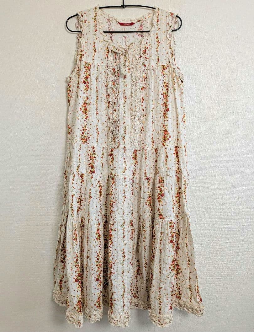 ピンクハウス　いちご柄　ノースリーブワンピース