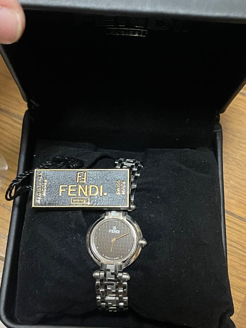 専用　FENDI 時計