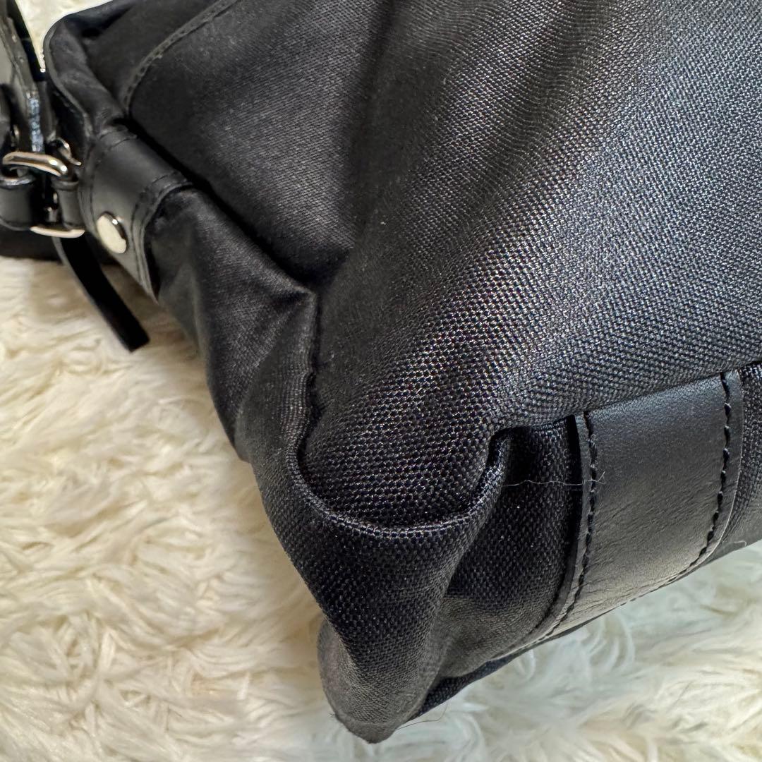 Vivienne Westwood man ビジネスバッグ　カラー(黒)