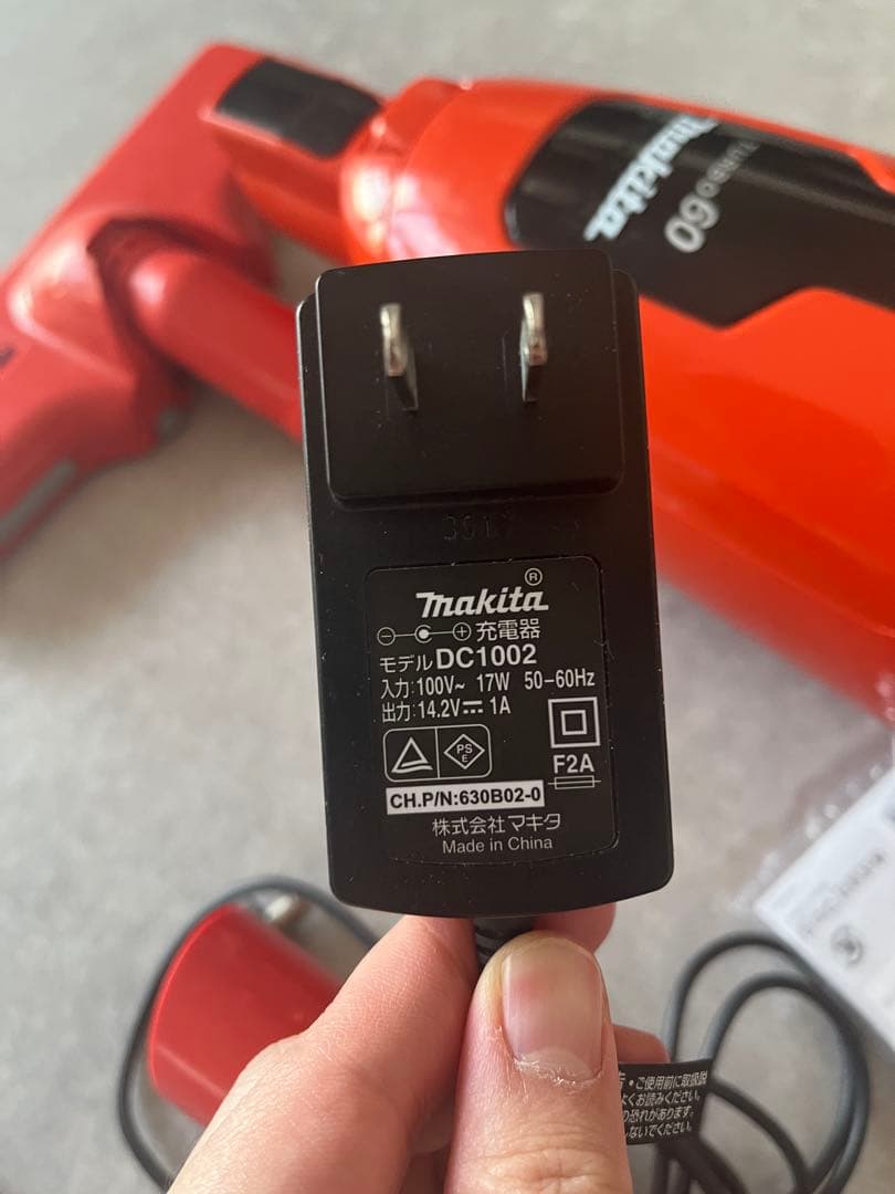 makita マキタ ターボ60 CL113FDW オレンジ 充電式クリーナー